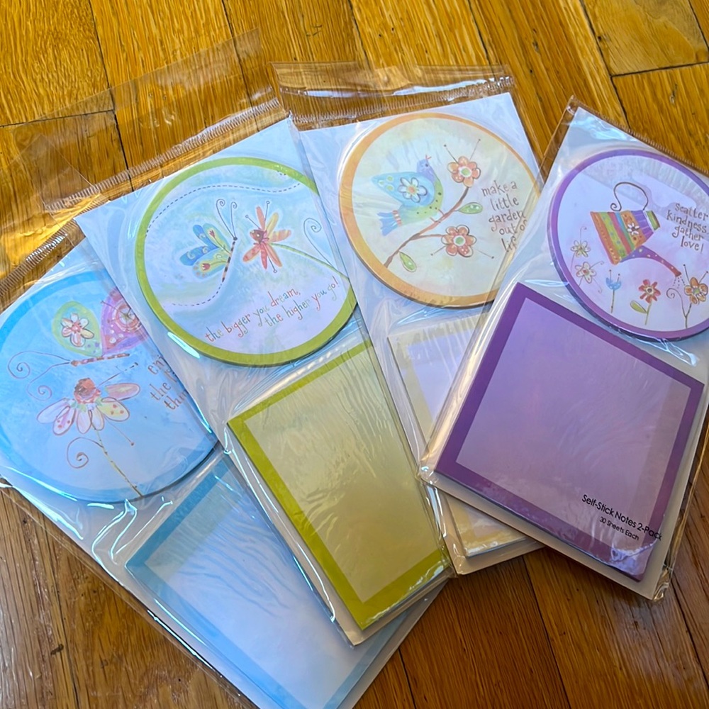 Bundle of 4 Sticky Post It's Garden Theme